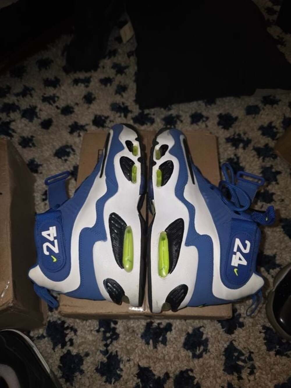 Nike Kids Sneakers in Blue, White & Lime Accent